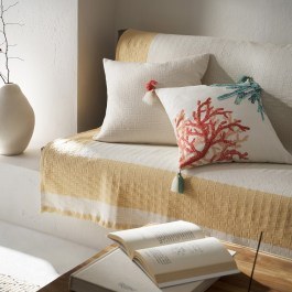 Throw Solenne 591/04 Sun Yellow Gofis Home YELLOW
