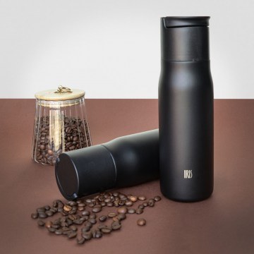 Isothermal Bottle 8370-IN 750ml Black Iris Barcelona