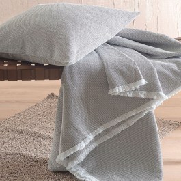 Throw Raven Light Grey Rythmos LIGHT GREY