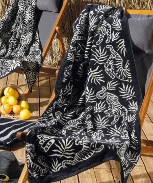 Beach Towel Chita Black Kentia