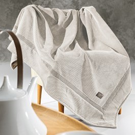 Throw Rubicon Sand Guy Laroche SAND