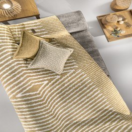Throw Norton Golden Guy Laroche gold