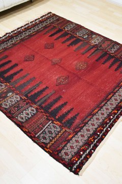 Handmade Carpet Persian Kilim Wool Red 157X145