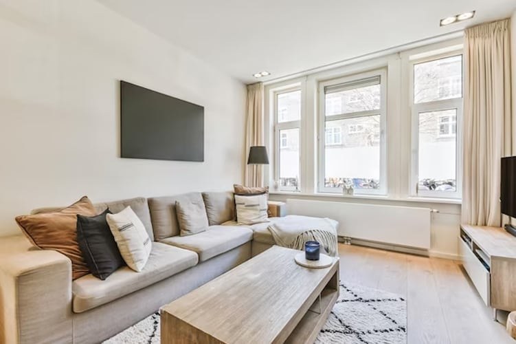 σαλόνι καναπές τραπέζι 