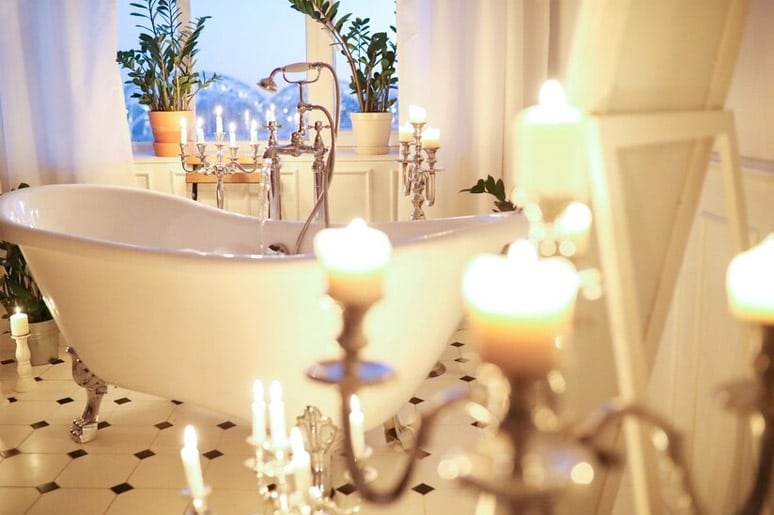 μπανιέρα μπάνιο κεριά