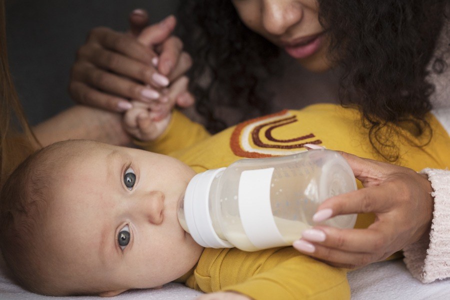 &mu;&pi;&iota;&mu;&pi;&epsilon;&rho;ό &beta;&rho;&epsilon;&phi;&iota;&kappa;ά &epsilon;ί&delta;&eta; 