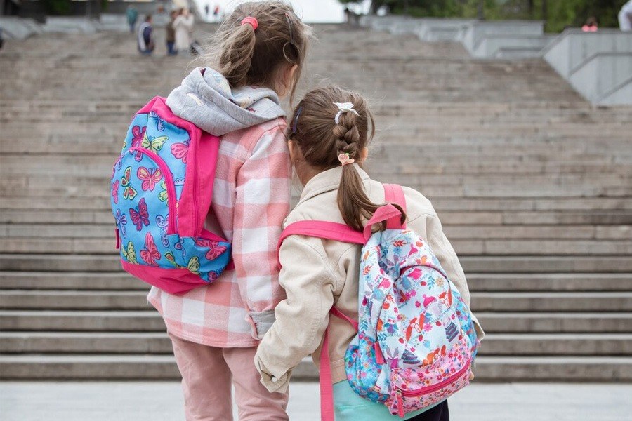 &sigma;&chi;&omicron;&lambda;&iota;&kappa;έ&sigmaf; &tau;&sigma;ά&nu;&tau;&epsilon;&sigmaf; &pi;&alpha;&iota;&delta;&iota;&kappa;έ&sigmaf; 