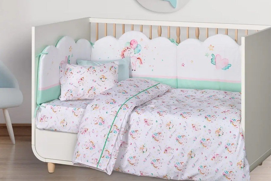 baby sheets and blankets